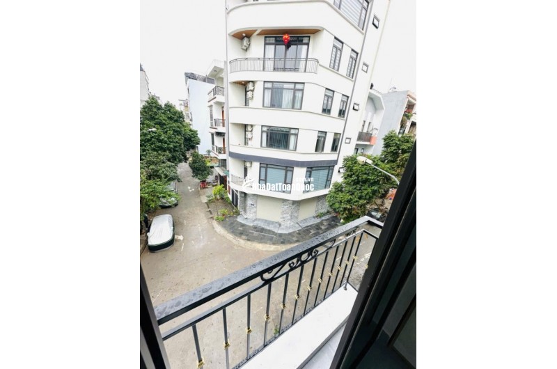  SIÊU PHẨM ĐẦU TƯ: 22 PHÒNG KK – PHÂN LÔ – THANG MÁY – 100TR/TH – GIÁ CHỈ 19 TỶ!